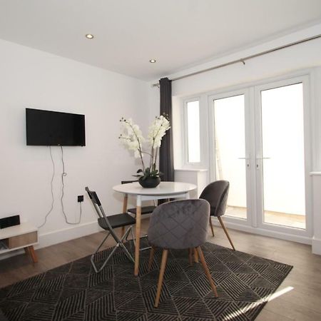 Coulsdon Penthouse Daire Dış mekan fotoğraf